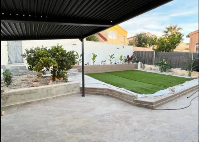 Sam Holiday home